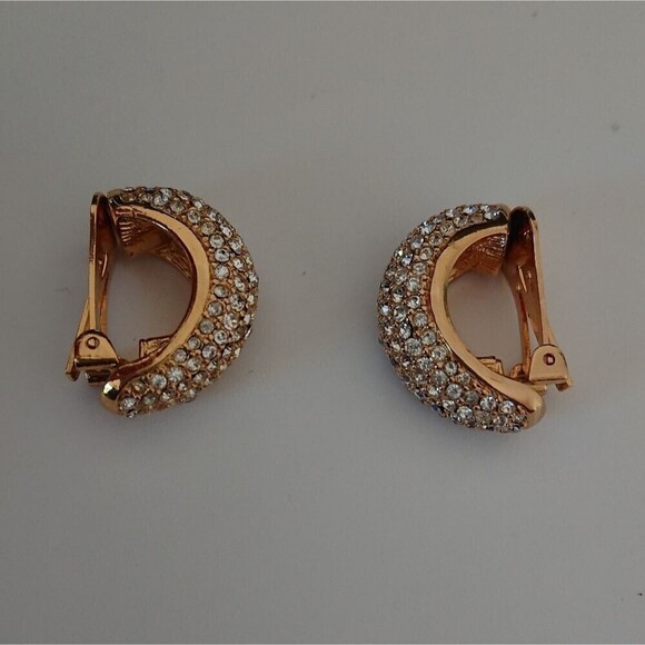 Dior Jewelry - Authentic vintage Christian Dior half circle earrings - Clip On